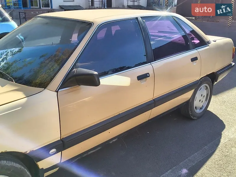 Audi 100 1989