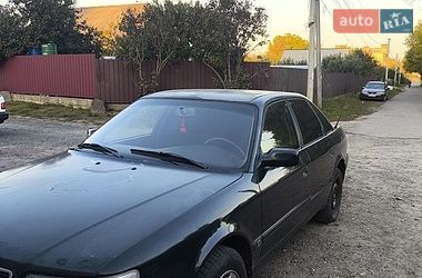 Седан Audi 100 1993 в Буче
