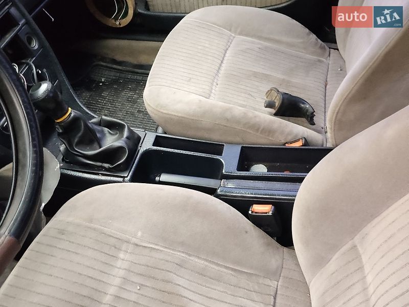Седан Audi 100 1991 в Львові