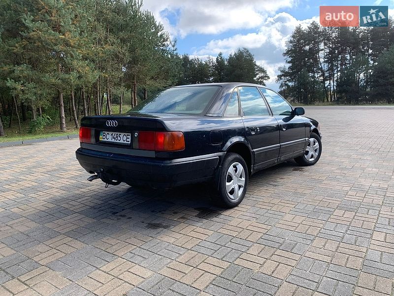 Седан Audi 100 1991 в Судовой Вишне