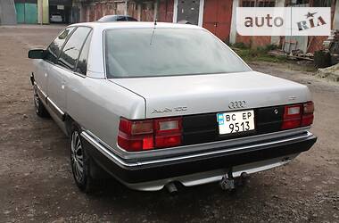 Седан Audi 200 1990 в Дрогобичі
