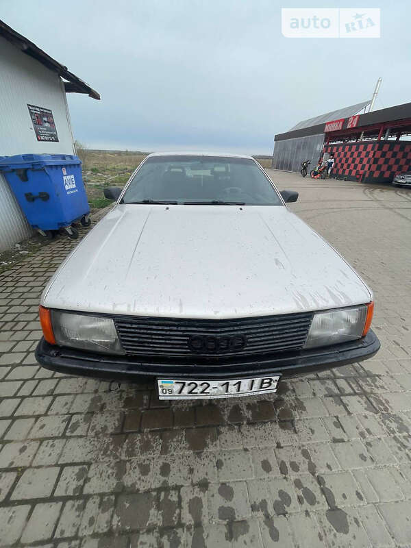 Седан Audi 200 1987 в Івано-Франківську