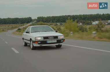 Седан Audi 200 1986 в Тернополе