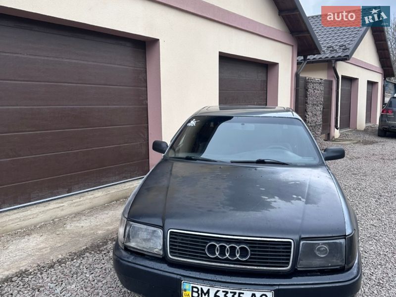 Седан Audi 200 1991 в Глухове