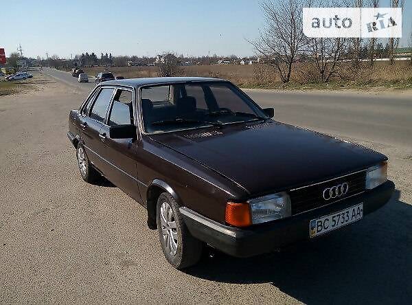 Седан Audi 80 1986 в Луцке