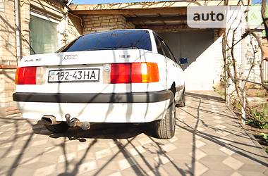 Седан Audi 80 1989 в Мелитополе