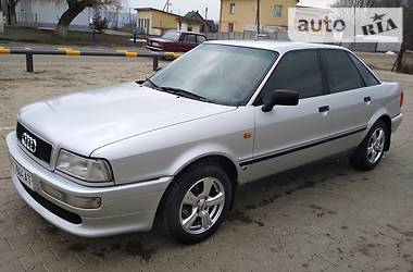 Седан Audi 80 1992 в Чернівцях