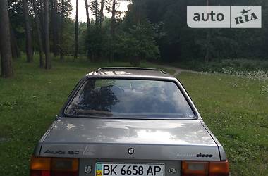 Седан Audi 80 1986 в Дубно
