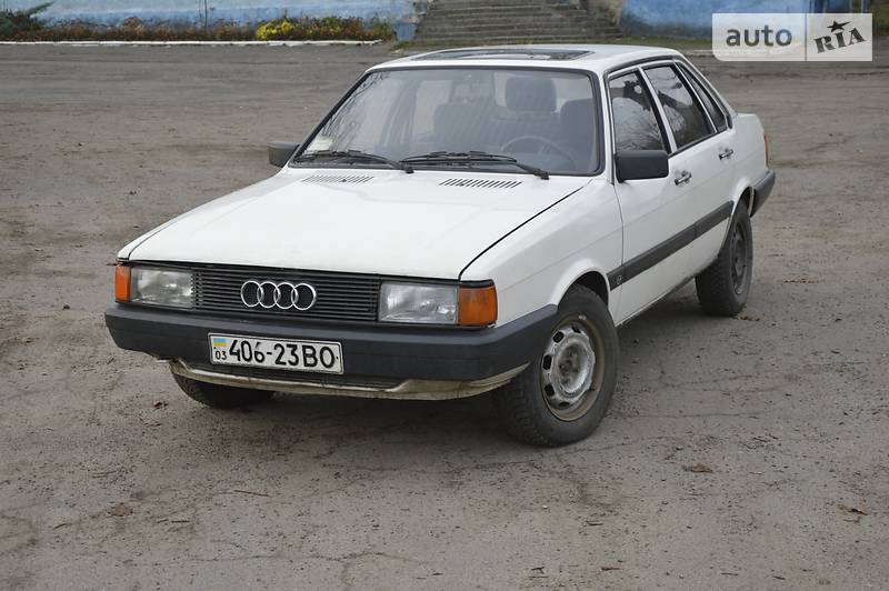 Седан Audi 80 1986 в Луцке