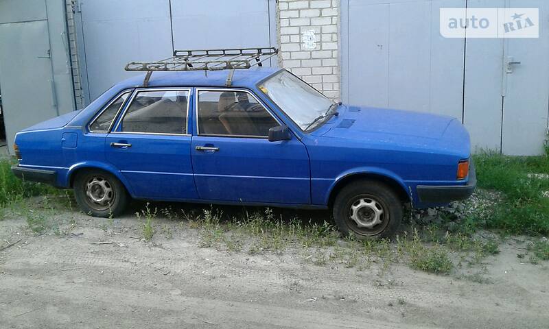 Седан Audi 80 1982 в Киеве