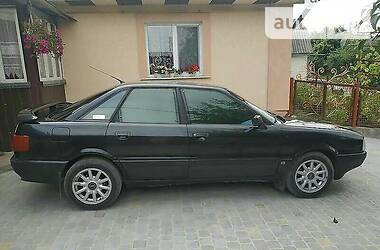 Седан Audi 80 1990 в Новгород-Северском