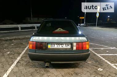 Седан Audi 80 1991 в Волочиську