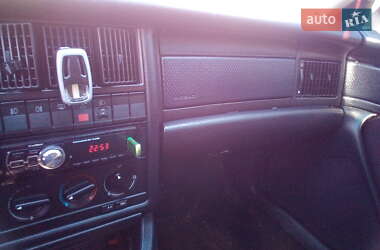 Седан Audi 80 1994 в Рахове