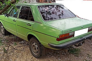 Седан Audi 80 1978 в Краснокутске