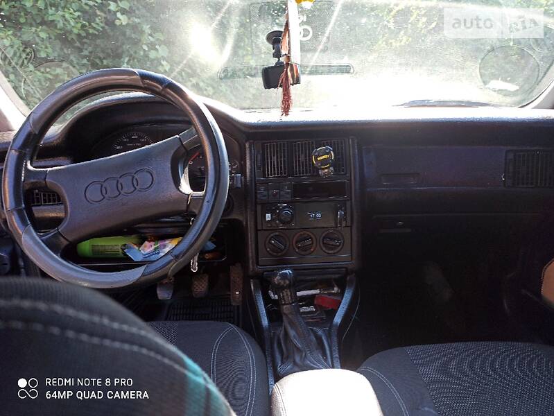 Седан Audi 80 1988 в Снятине