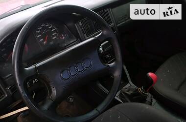 Седан Audi 80 1988 в Бучаче