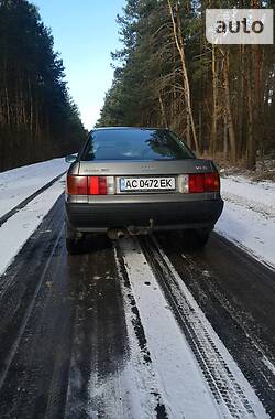 Седан Audi 80 1987 в Бродах