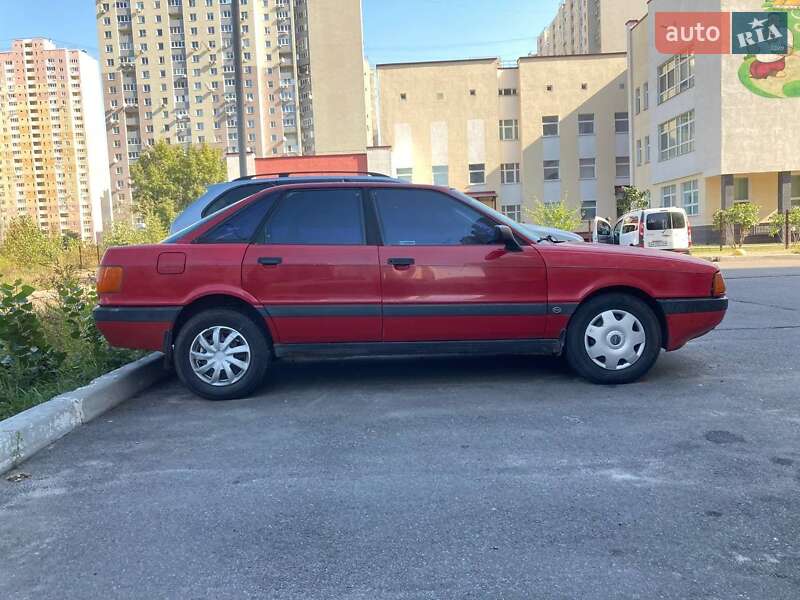 Седан Audi 80 1987 в Києві