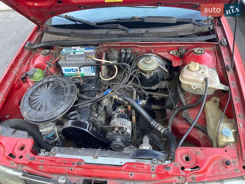 Седан Audi 80 1987 в Києві