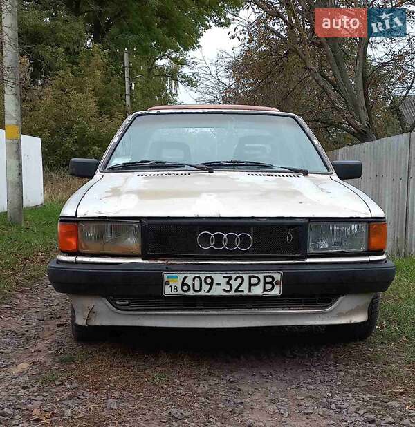 Седан Audi 80 1983 в Дубно фото Седан Audi 80 1983 в Дубно