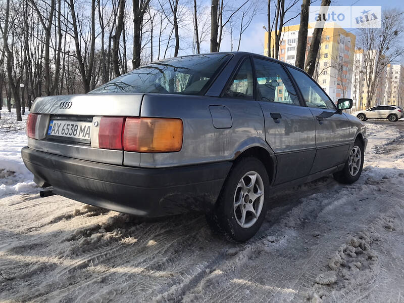 Седан Audi 80 1991 в Харькове