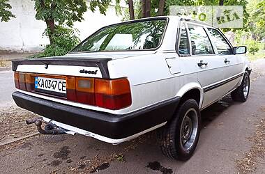 Седан Audi 80 1985 в Києві