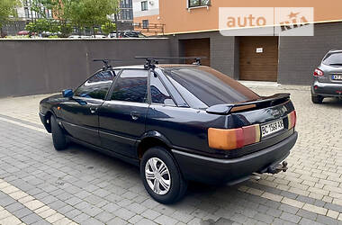 Седан Audi 80 1991 в 