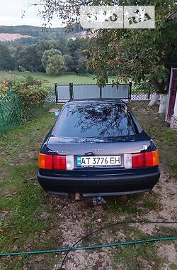 Седан Audi 80 1987 в Новояворівську