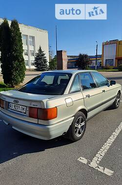 Седан Audi 80 1987 в Барышевке
