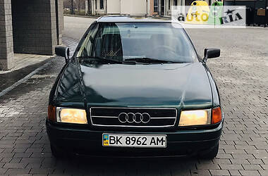 Седан Audi 80 1988 в Ивано-Франковске