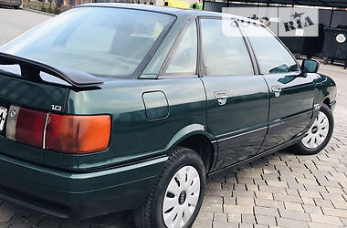 Седан Audi 80 1988 в Ивано-Франковске