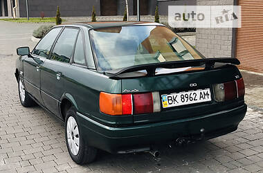 Седан Audi 80 1988 в Ивано-Франковске