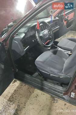 Седан Audi 80 1995 в Славуті фото 5 Седан Audi 80 1995 в Славуті