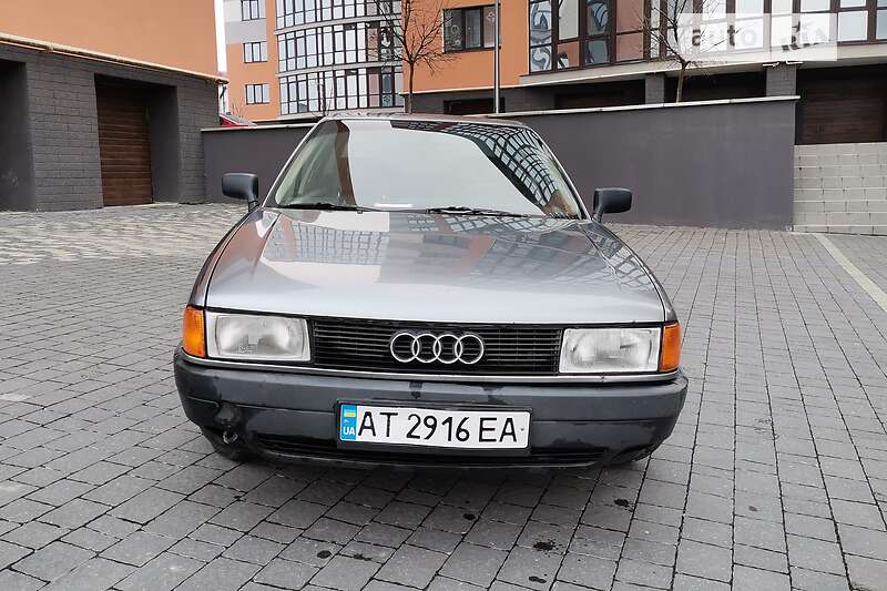 Седан Audi 80 1990 в Івано-Франківську