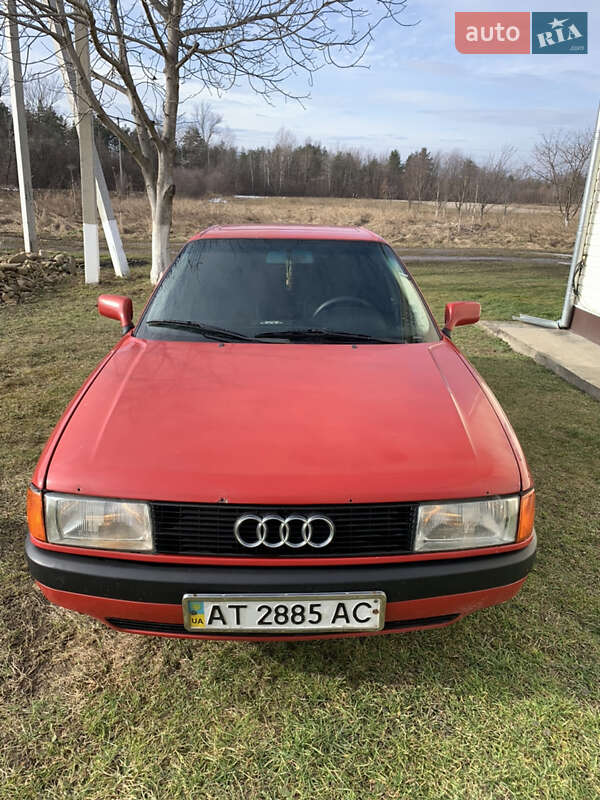 Седан Audi 80 1989 в Вижнице