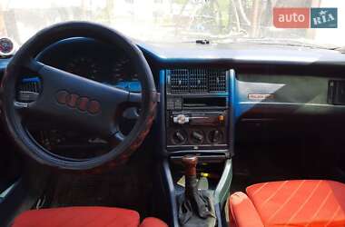 Седан Audi 80 1989 в Иршаве