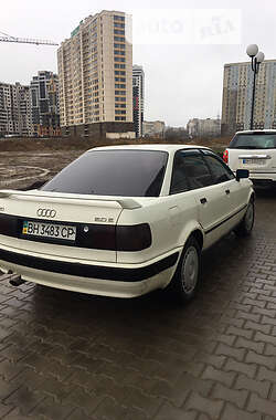 Седан Audi 80 1988 в Арцизе
