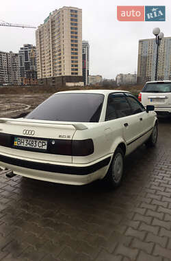 Седан Audi 80 1988 в Арцизе