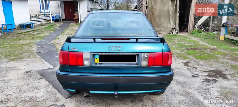 Седан Audi 80 1992 в 
