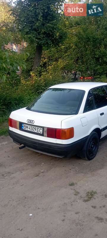 Седан Audi 80 1987 в Лубнах