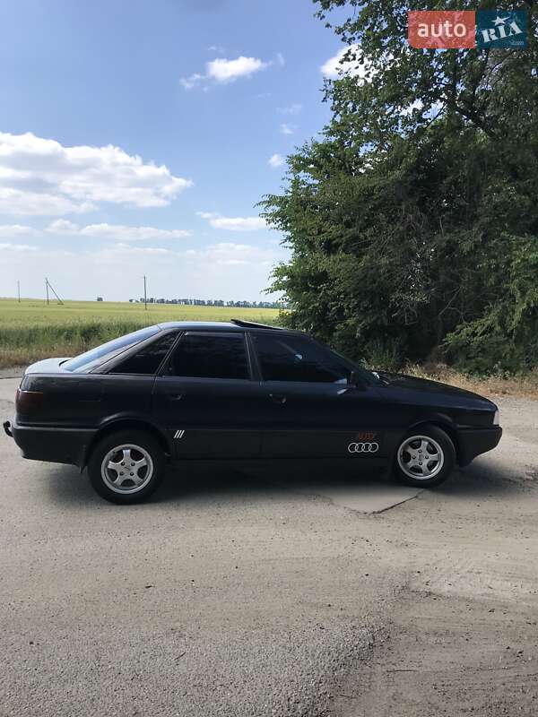 Седан Audi 80 1991 в Лубнах