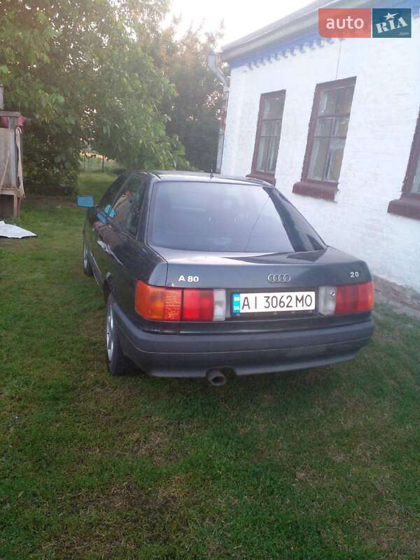 Седан Audi 80 1991 в Киеве