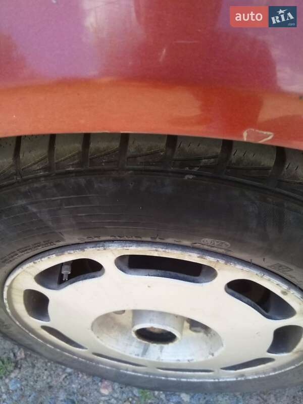 Седан Audi 80 1987 в Дніпрі