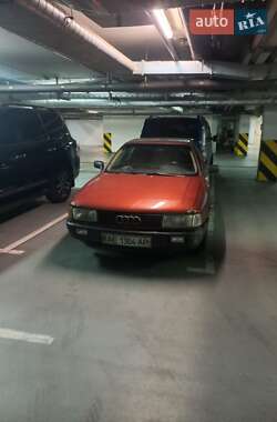 Седан Audi 80 1987 в Днепре