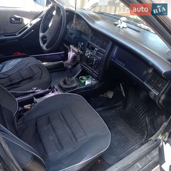 Седан Audi 80 1987 в Переяславе