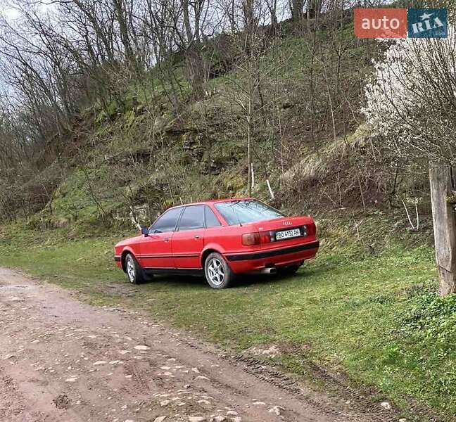 Седан Audi 80 1993 в Заліщиках