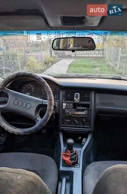 Седан Audi 80 1988 в Городке