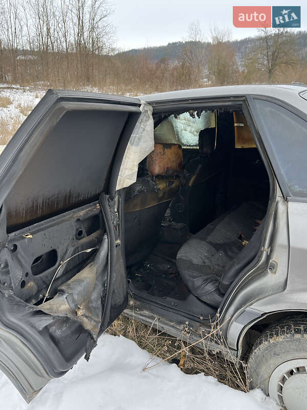 Седан Audi 80 1989 в Новой Ушице