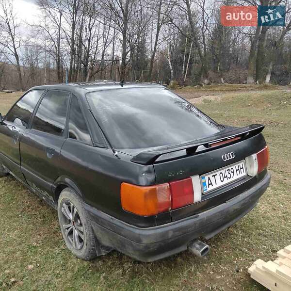 Седан Audi 80 1990 в Долине
