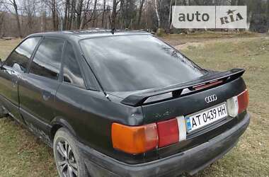 Седан Audi 80 1990 в Долині